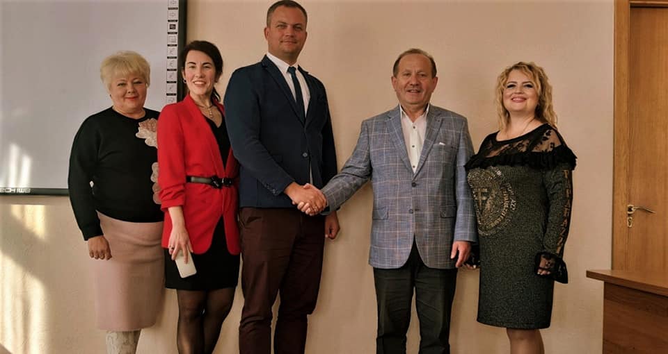 Підписано договір про співпрацю між педагогічним факультетом НПУ і факультетом педагогіки і психології ТНПУ